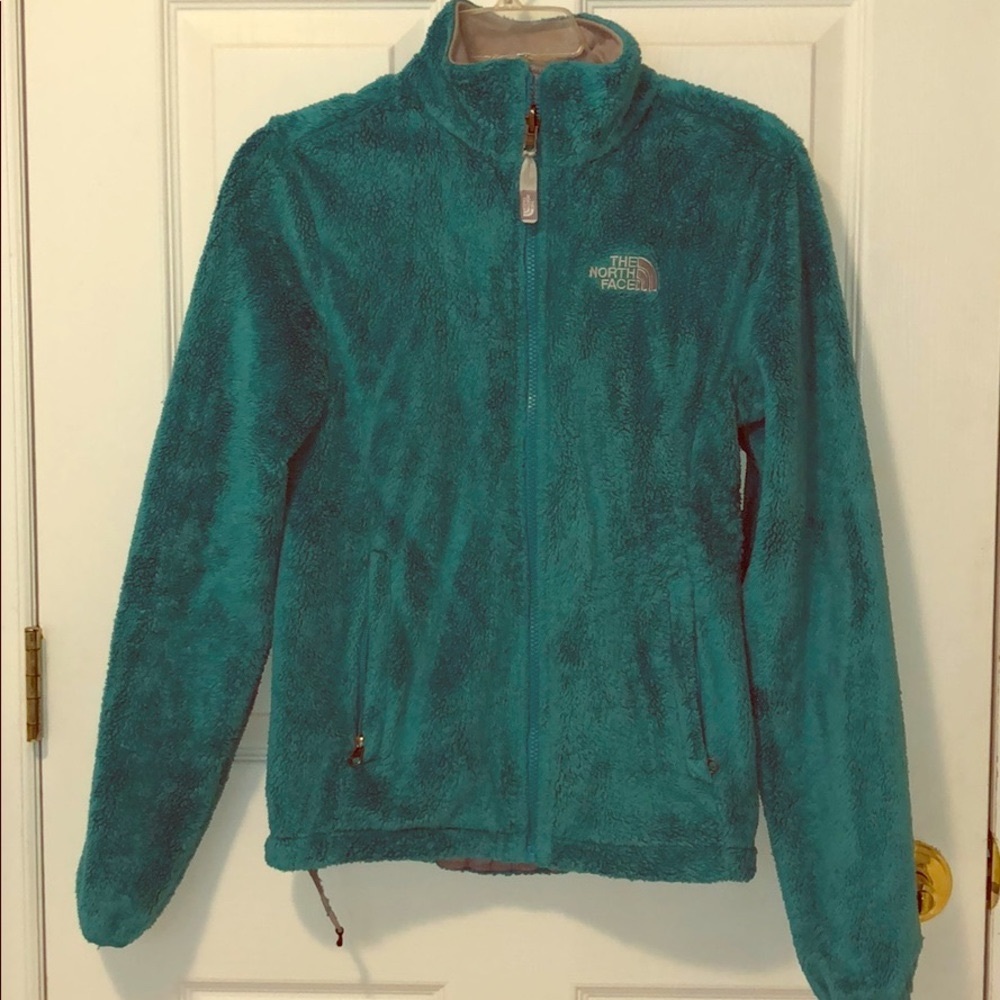 The North Face Jacket Turquoise Osito Fleece Size XS. Willing to negotiate‼️
